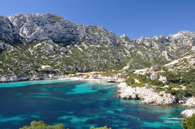 T2 Proche Des Calanques *